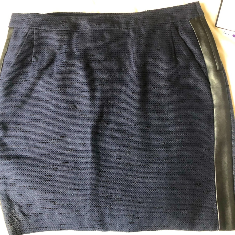 Lined navy French mini skirt size 38